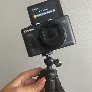 Canon SX730 HS vlogging camera
